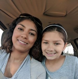 Meet your Posher, Denise